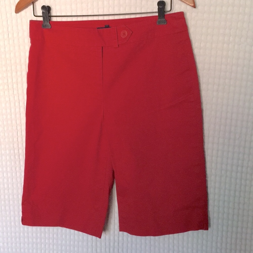 Jones New York high raise Bermuda shorts